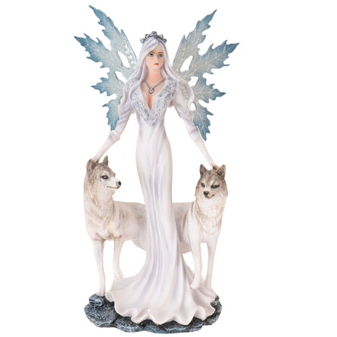SNOW QUEEN WITH WOLVES C/6
