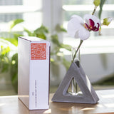 FLW ORG BUD VASE -SM TRIANGLE, C/36